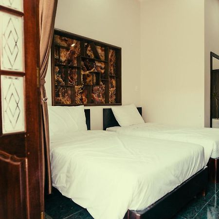 House Of Ly Apartment Hue Exterior foto